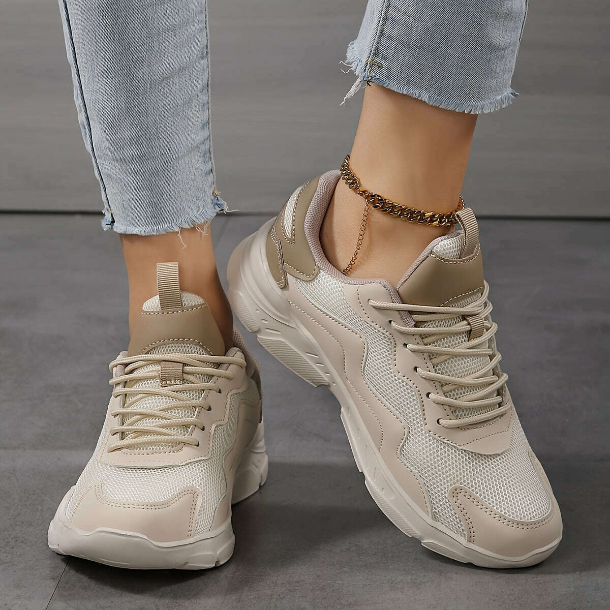 Urban Explorer Women's Mesh Sneakers