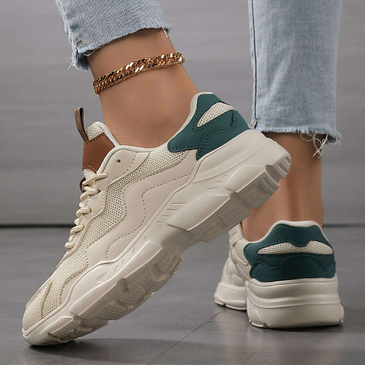 Urban Explorer Women's Mesh Sneakers