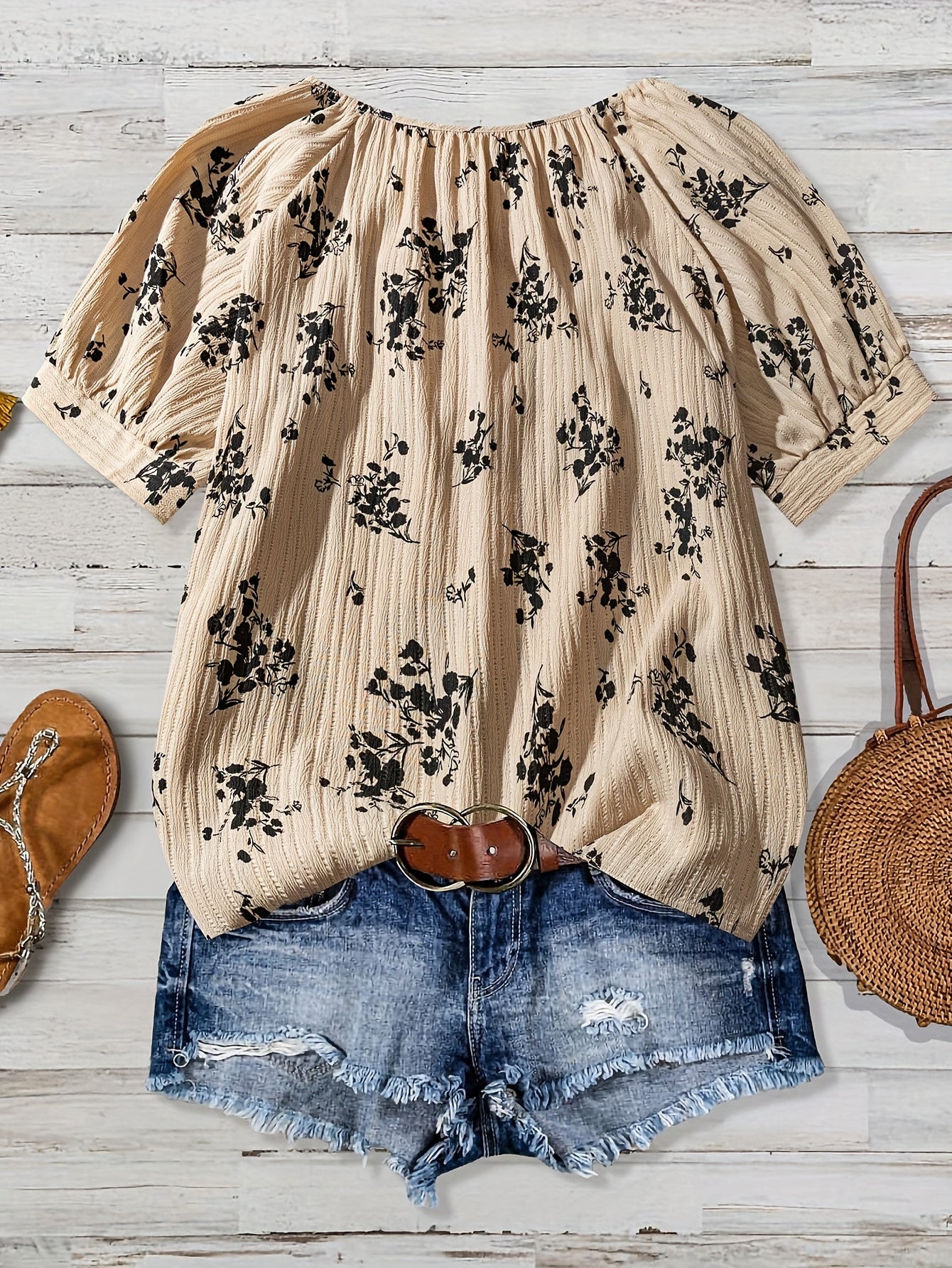 Women'S Floral Print Blouse - Beige & Black Floral Shirt with Button Front Placket, Lightweight Summer Tops for Casual & Formal Outfits - Everyday Chic Women'S Clothing, Floral Print Blouse, Spring Fashion, Elegant Design, Br