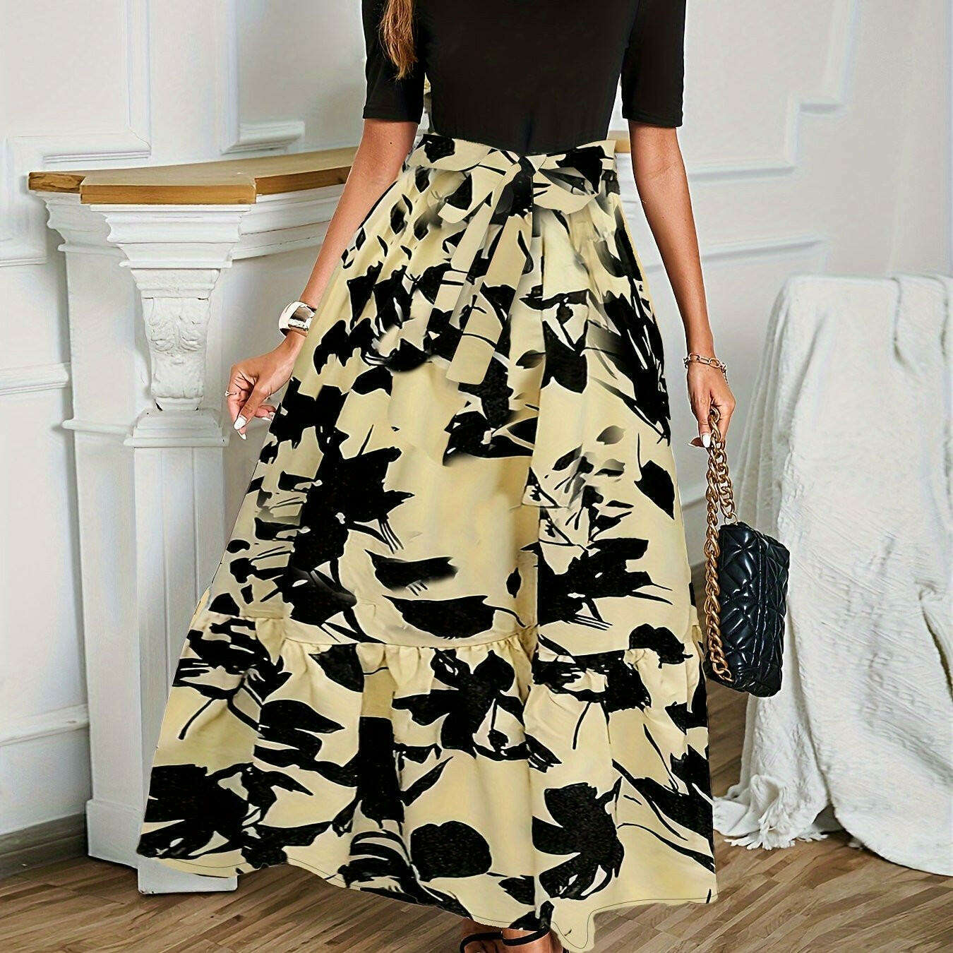 Feminine Floral Print Crew Neck Short Sleeve Dress - D&M Boutique