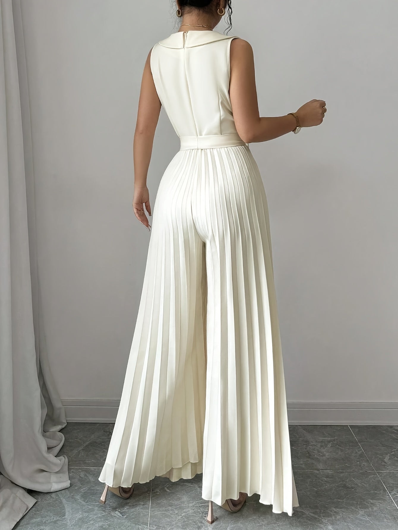 Women'S Elegant Double-Breasted Jumpsuit - Beige/Neutral Tones, Structured Formal & Casual Outfit with Belted Waist, Office Party Wedding Attire for Spring/Fall Seasons, Spring Fashion, Classic Silhouette, Polished Finish, Ve