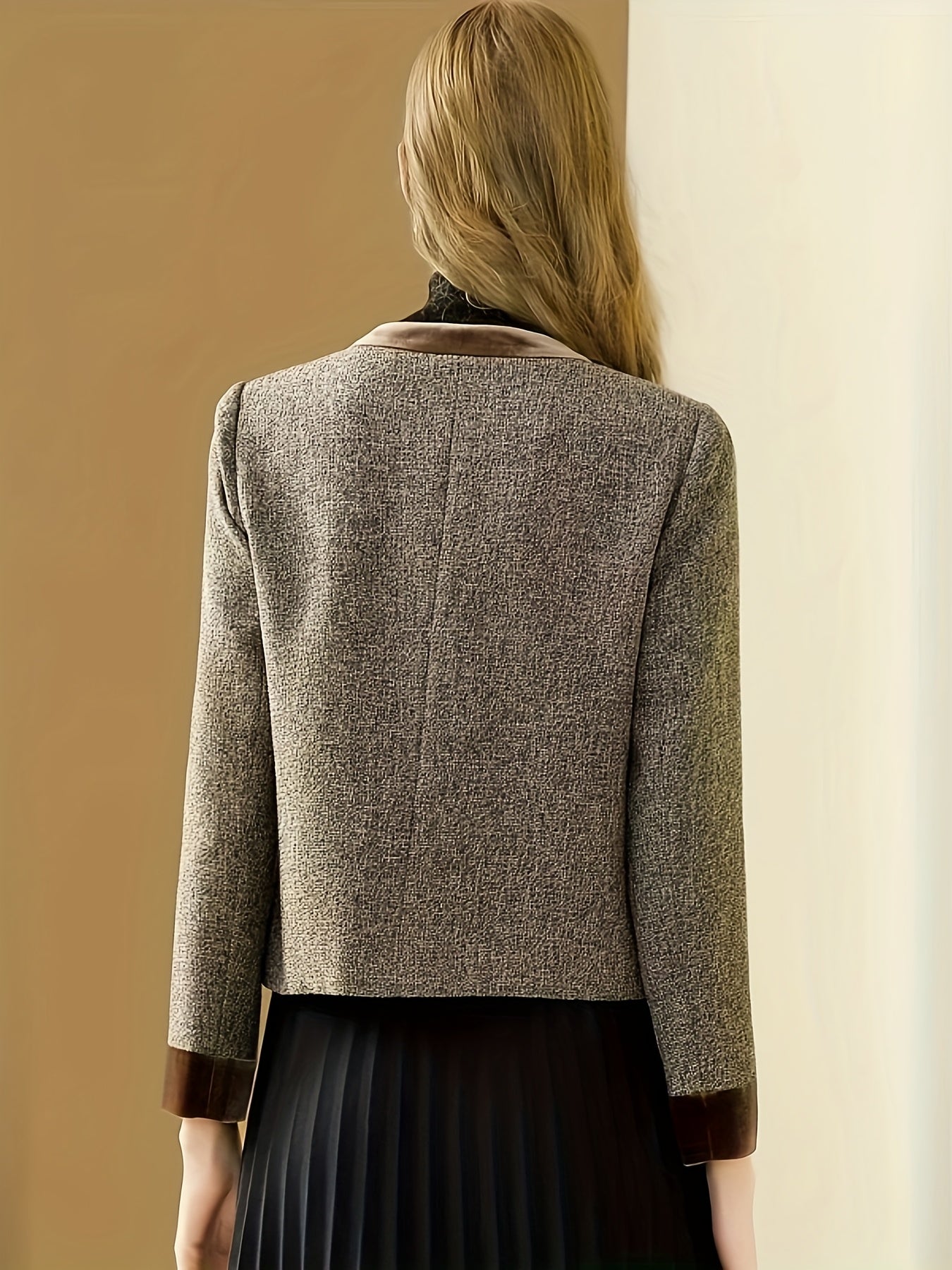 Women's Contrast Color Block Round Neck Short Jacket - Elegant Loose Fit Long Sleeve Spring/Fall Coat, Machine Washable Single-Breasted Casual Chic Outerwear, Spring Fashion, Sophisticated Style, Textured Fabric, Seasonal Tra