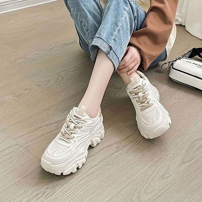 Women's Pure White Sports Shoes