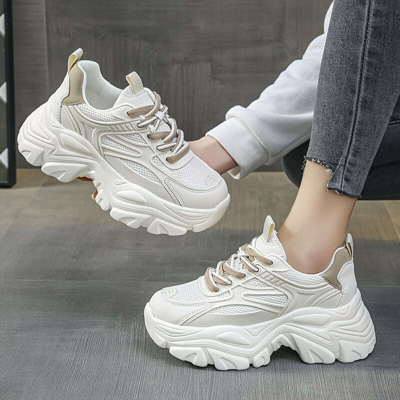 Women's Pure White Sports Shoes