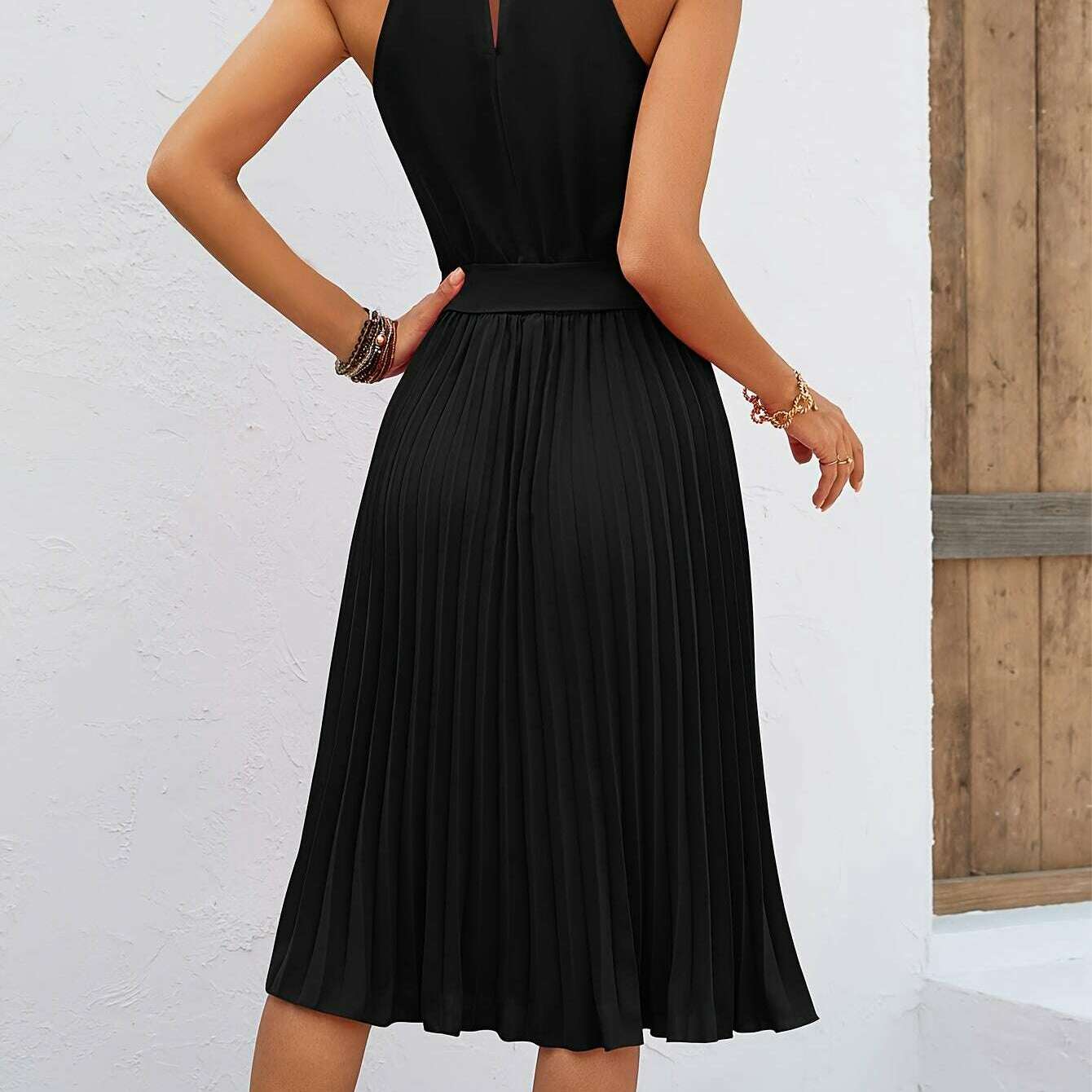 Women's Sleeveless Halter Pleated A-Line Summer Dress - D&M Boutique