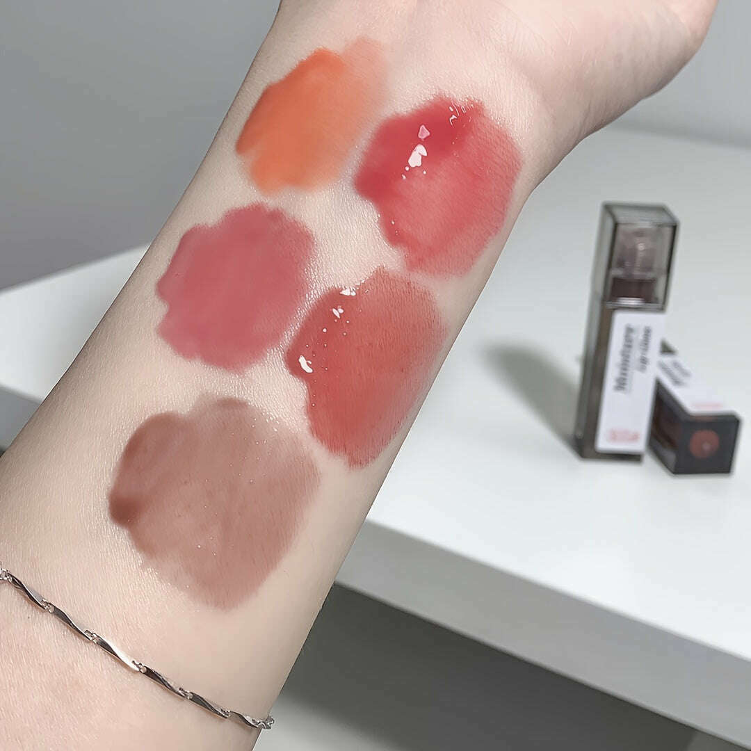 Hydrating Lip Essence Gloss