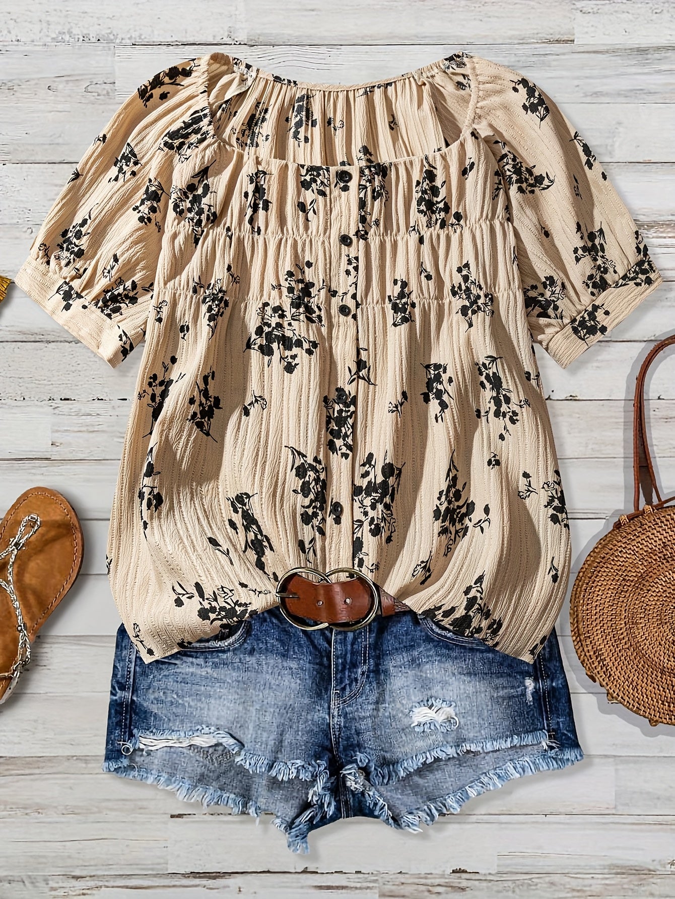 Women'S Floral Print Blouse - Beige & Black Floral Shirt with Button Front Placket, Lightweight Summer Tops for Casual & Formal Outfits - Everyday Chic Women'S Clothing, Floral Print Blouse, Spring Fashion, Elegant Design, Br