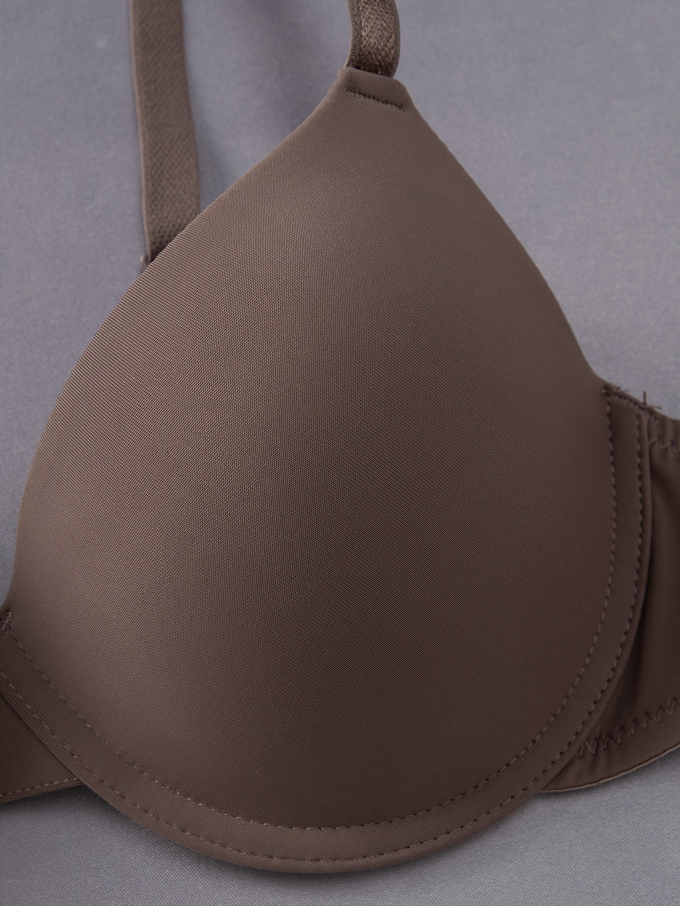 3pcs Women's Ultra-Soft Seamless T-Shirt Bras - Push-Up Support with Breathable Cups, Underwire for Lift, Nude/Beige/Black, Non-Removable Pads, Everyday Comfort for Casual & Formal Wear, Versatile Bra Sizes, Simple Elegant De
