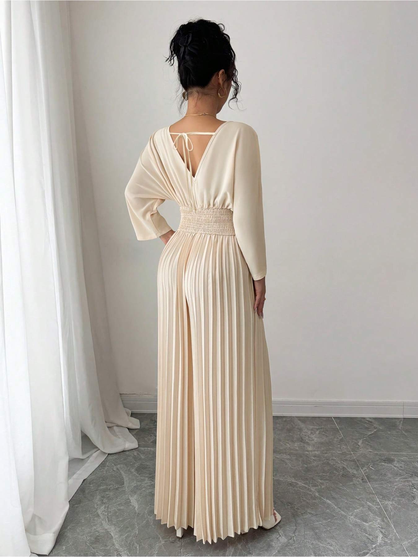 Women'S Elegant Beige Jumpsuit - V-Neck, Three-Quarter Sleeve, Wide-Leg Design with Tie Waist, Solid Color, Perfect for Vacation or Casual Outings, Vacation Attire | Vneck Jumpsuit | Glossy Texture