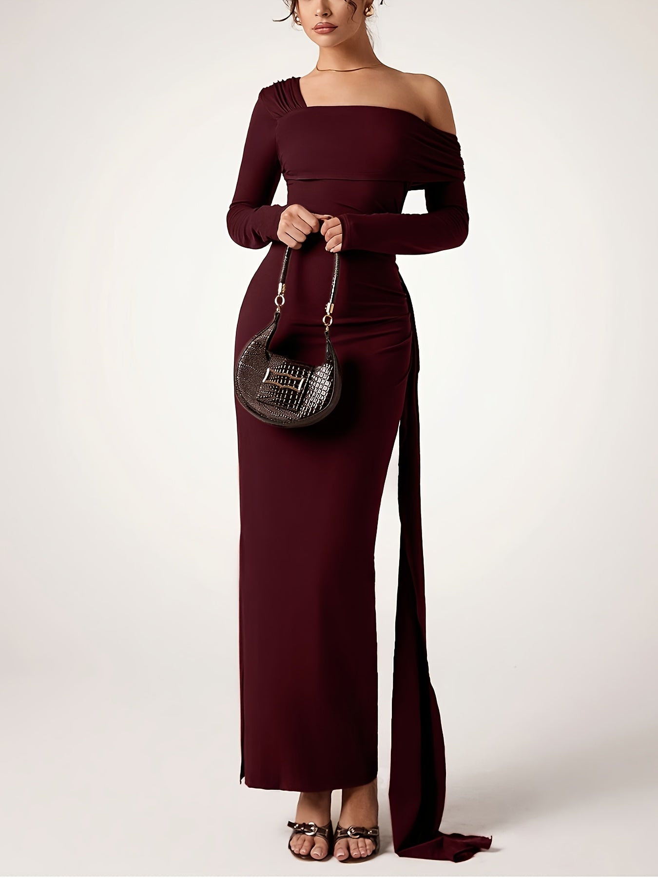 Elegant Off-Shoulder Maroon Maxi Dress for Women - Long Sleeve, Ruched Design, Perfect for Formal Events, Adult Fashion, Formal Evening Wear|Ruched Texture|Polyester Fabric