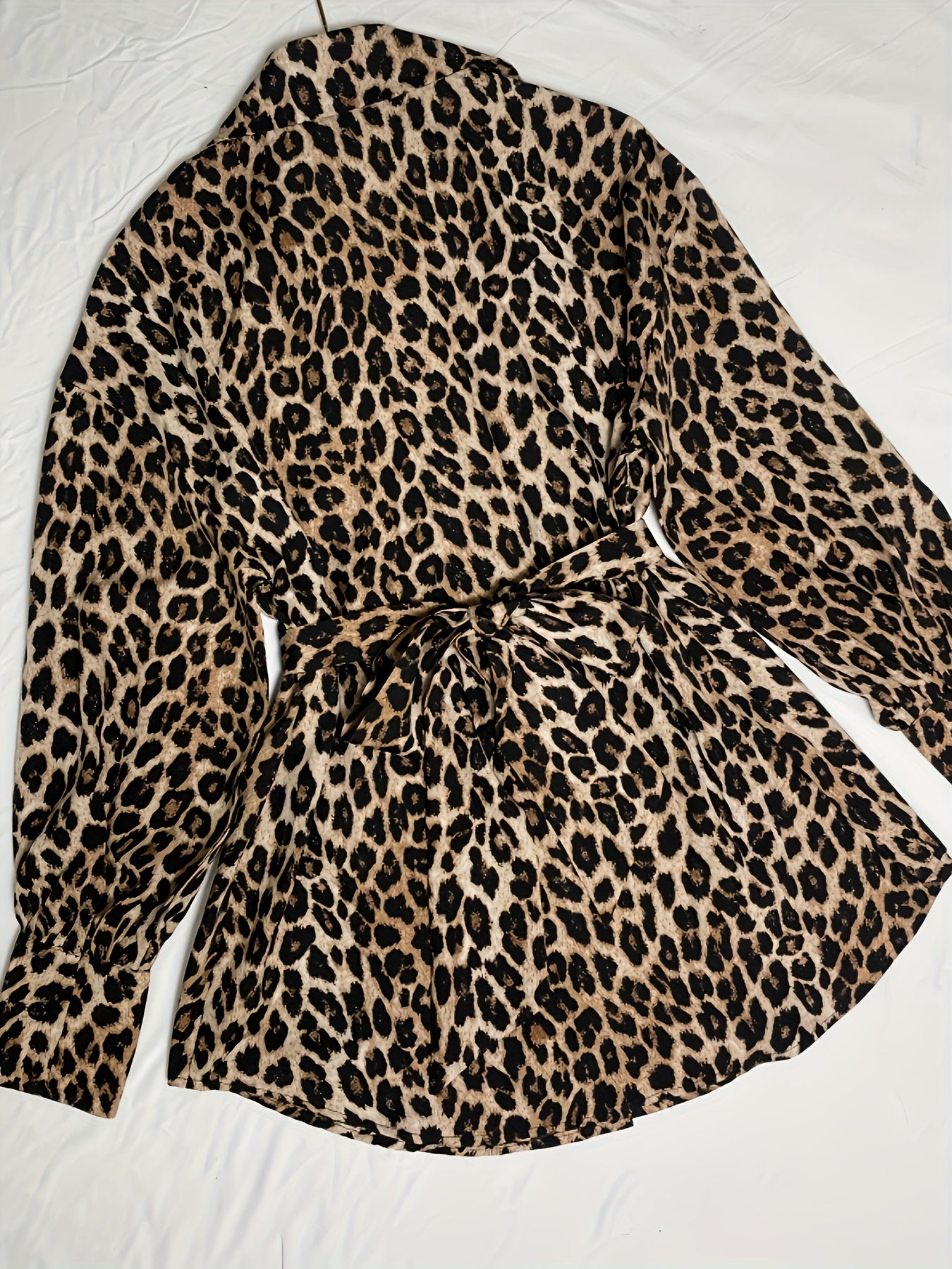 Loose Long-sleeved Casual Retro Style Women'S Top For Going Out; Fashionable Shirt With A Belt