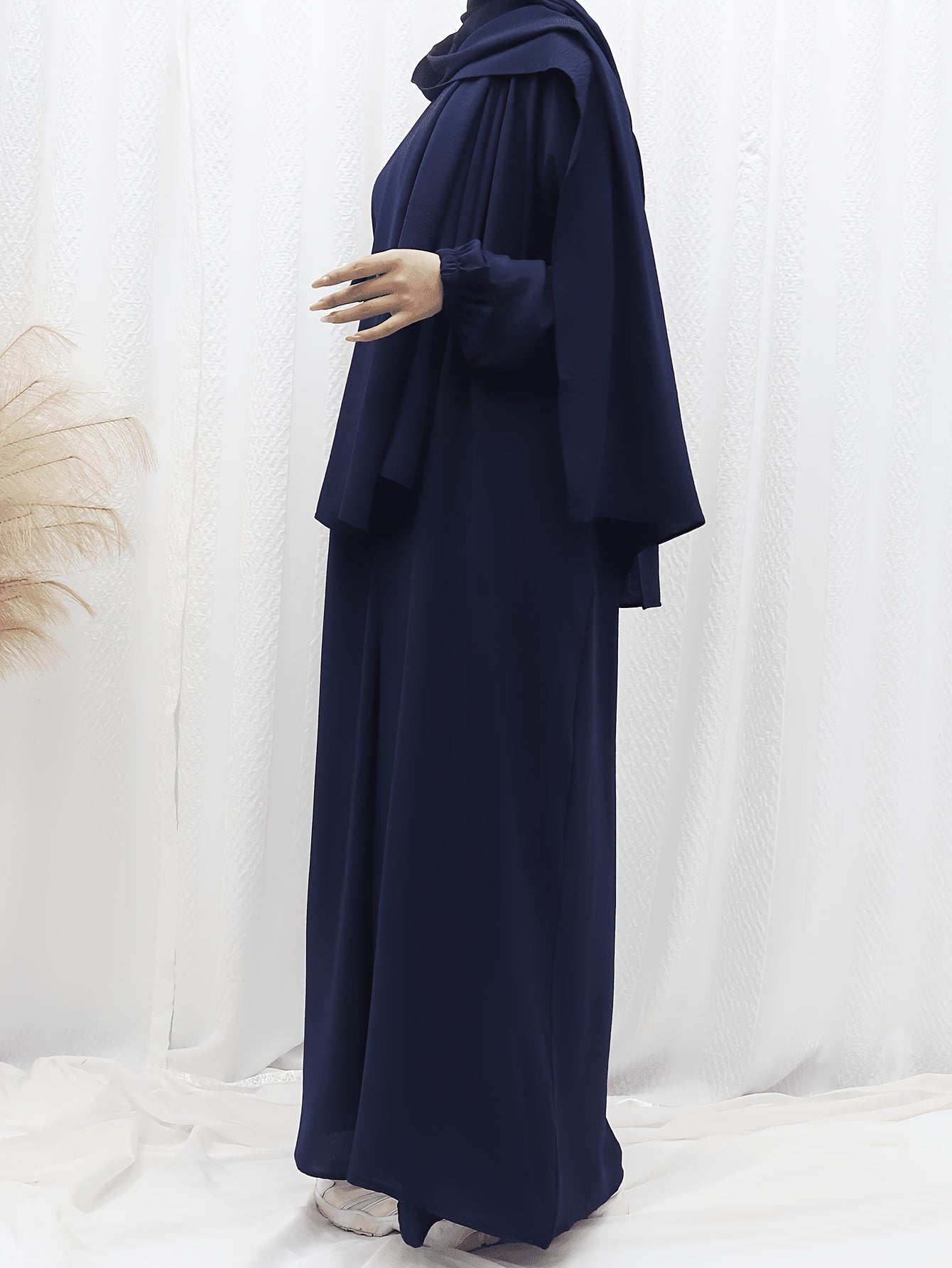 One set of sleeveless innerwear and outerwear combination in solid color, Elegant Casual polyester (polyester CEY breathable fabric) Muslim abaya for spring/summer/fall, does not include headscarf!