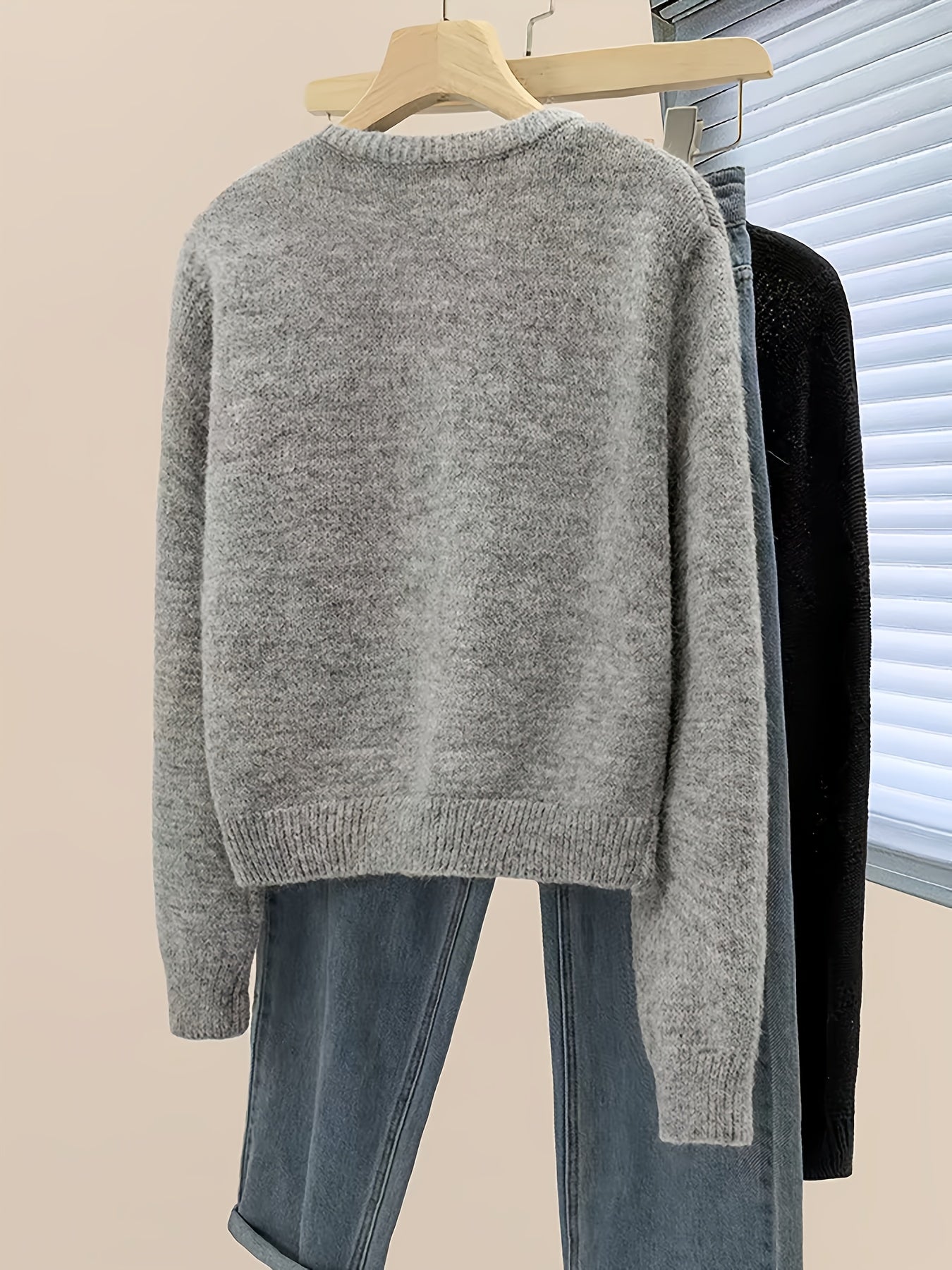 Women's 2025 New Beaded Cardigan Sweater - Soft Round Neck Long Sleeve Button Front Closure with Beaded Collar & Sleeve Trim, Machine Washable Winter Sweater for Fall and Winter, Casual to Semi-Formal Outfits