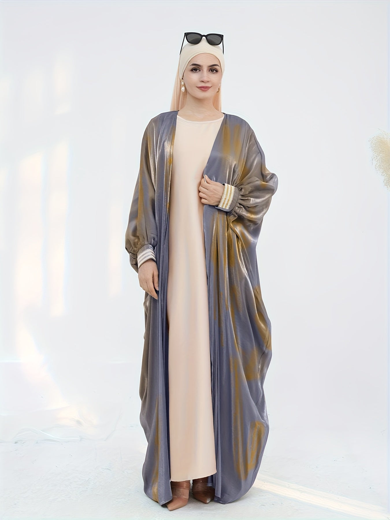 Women'S Reflective Golden & Gray Batwing Sleeve Long Tunic - Long Sleeve, Flowing Design, Perfect for Spring/Summer, Stylish Layering Piece, Summer Fashion | Flowing Tunic | Glossy Finish