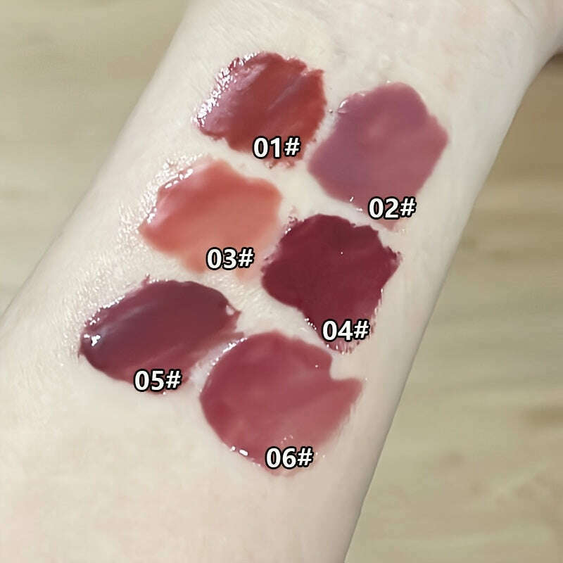 Bear Seal Lip Jelly: Glossy, Moisturizing, Plant-Based