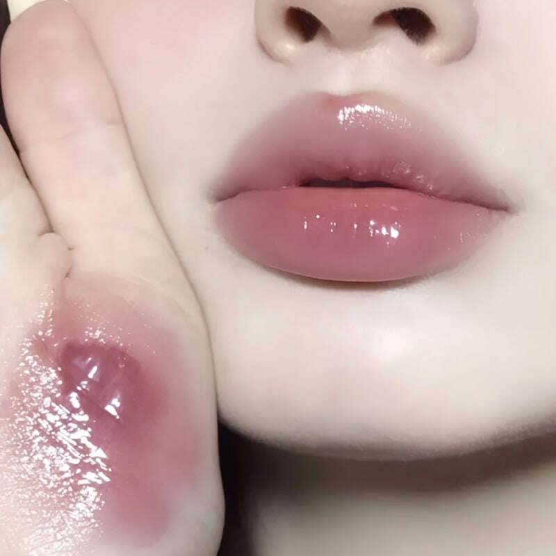 Bear Seal Lip Jelly: Glossy, Moisturizing, Plant-Based
