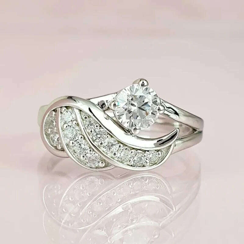 New Fashion Angel Wings Inlaid Zircon Women's Ring Electroplating Silver Color Glossy Rhinestone Creative Ladies Jewelry Jewelry