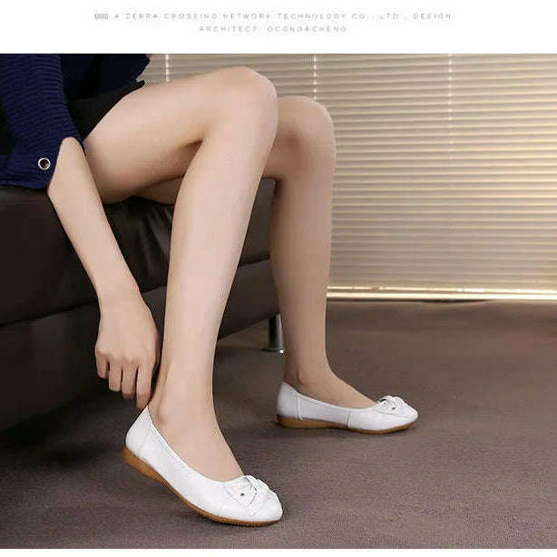 WOIZGIC Women's Leather Loafers - Comfy Slip-On Shoes