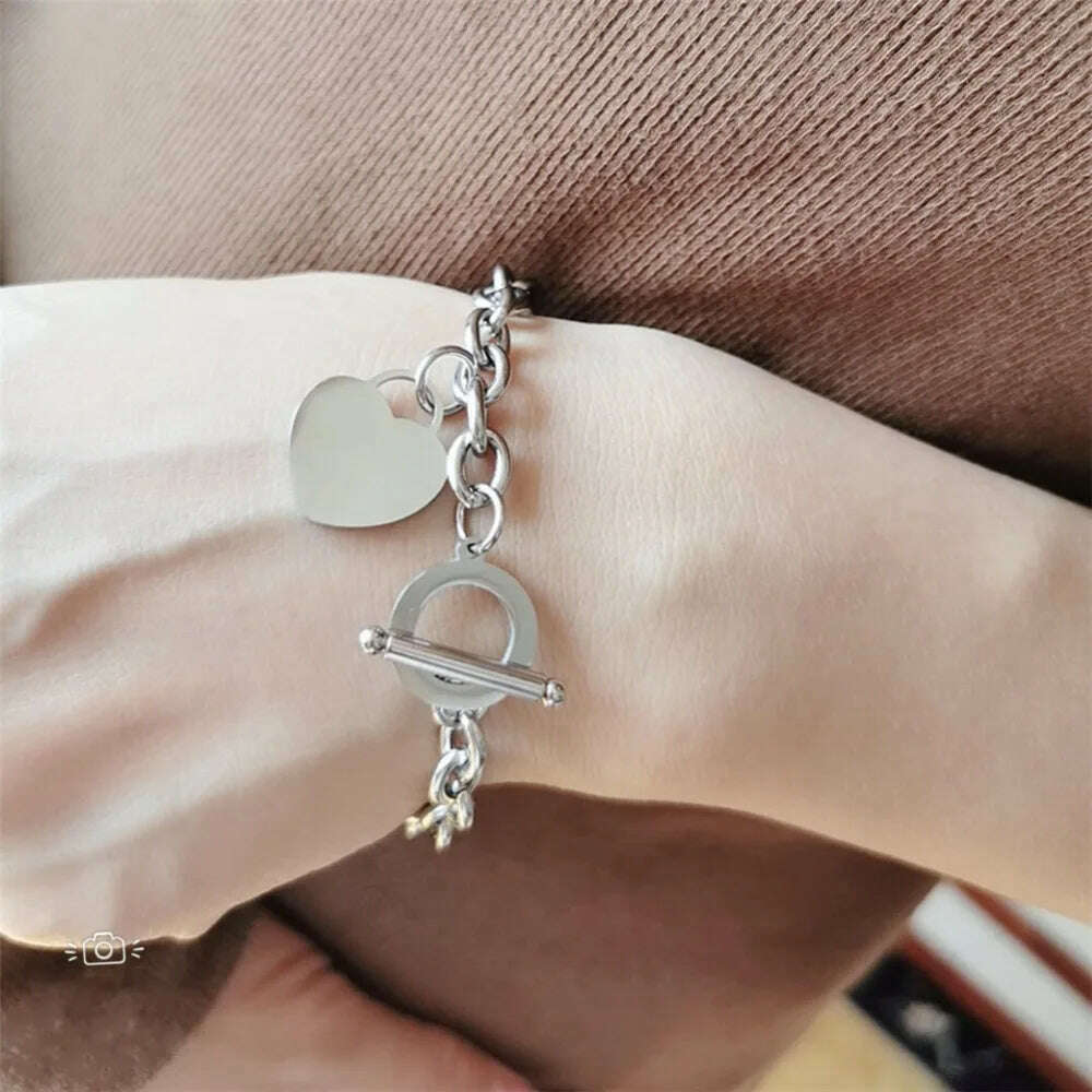 Classic Stainless Steel Toggle Bracelets Thick Chain Love Heart Charm Bracelet For Women Girls New Bracelets Trendy Jewelry
