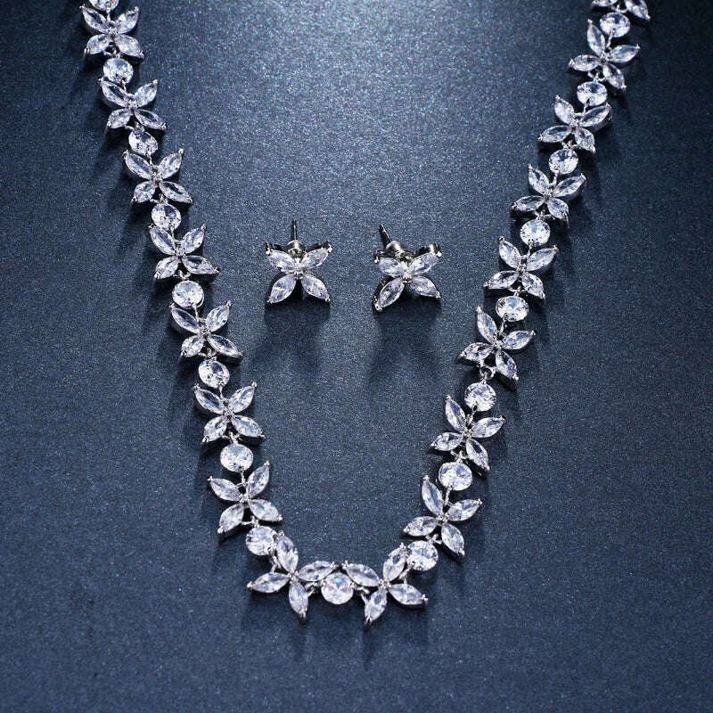 Emmaya Zircons Stunning Crystal Necklace and Earrings Luxury Bridal Party Jewelry Set For Wedding Evening Gift