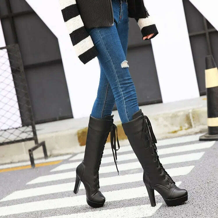 QPLYXCO Plus Size New Fashion Women's Boots