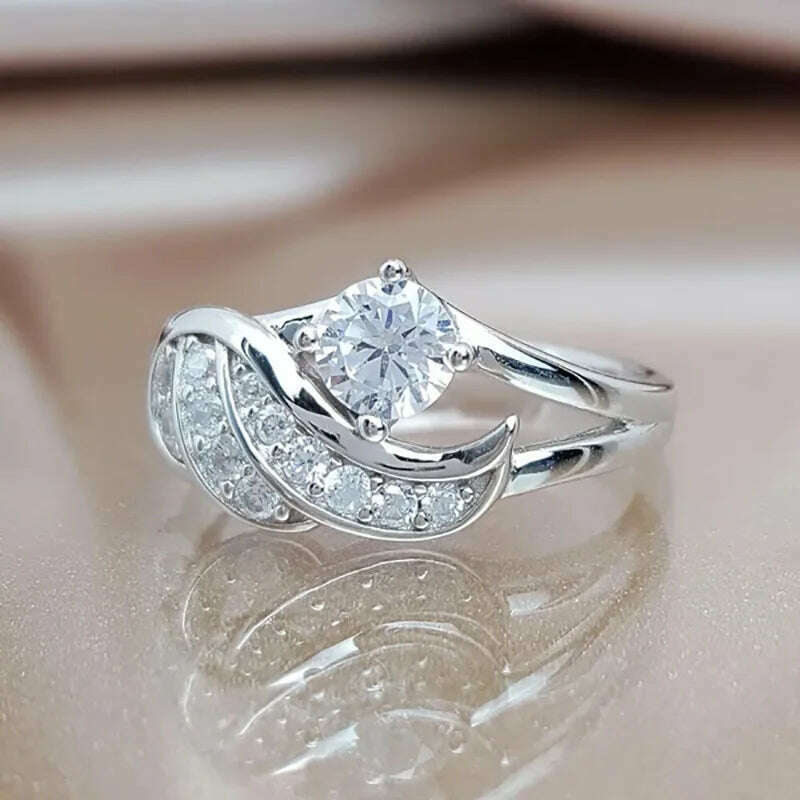 New Fashion Angel Wings Inlaid Zircon Women's Ring Electroplating Silver Color Glossy Rhinestone Creative Ladies Jewelry Jewelry