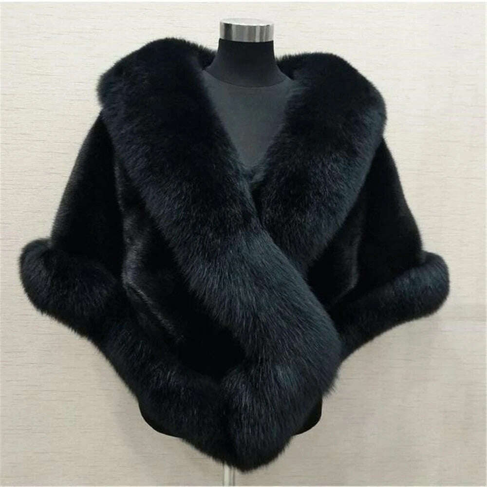 Elegant Faux Fur Bridal Wrap – Perfect for Winter Weddings