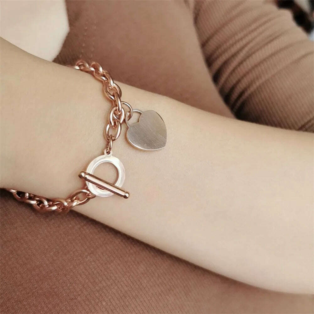 Classic Stainless Steel Toggle Bracelets Thick Chain Love Heart Charm Bracelet For Women Girls New Bracelets Trendy Jewelry