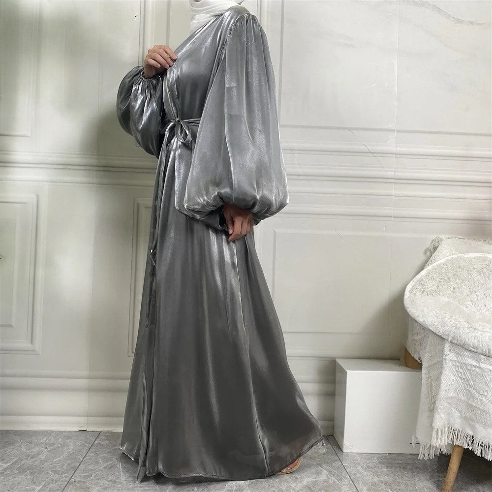 Open Behnaz Abaya