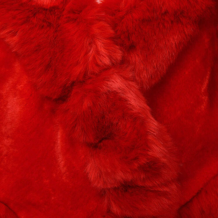 Elegant Faux Fur Bridal Wrap – Perfect for Winter Weddings