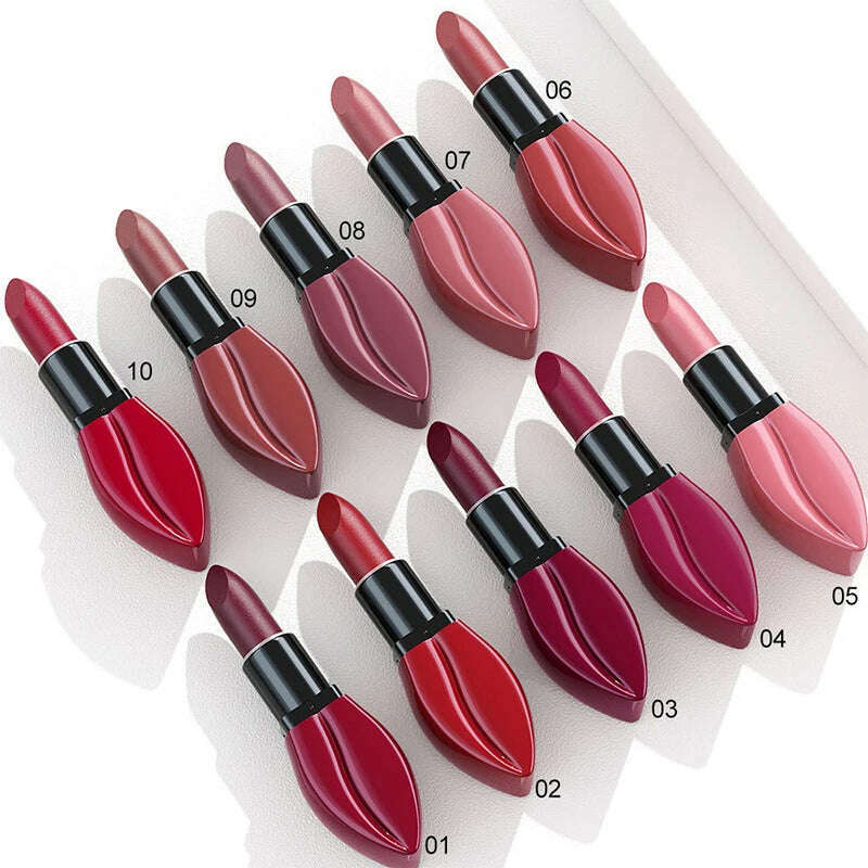 Waterproof Matte Velvet Lip Gloss – Long-Lasting Lipstick
