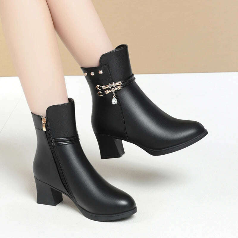 ZLMIAO SHZHANG Women’s Soft Leather Ankle Boots