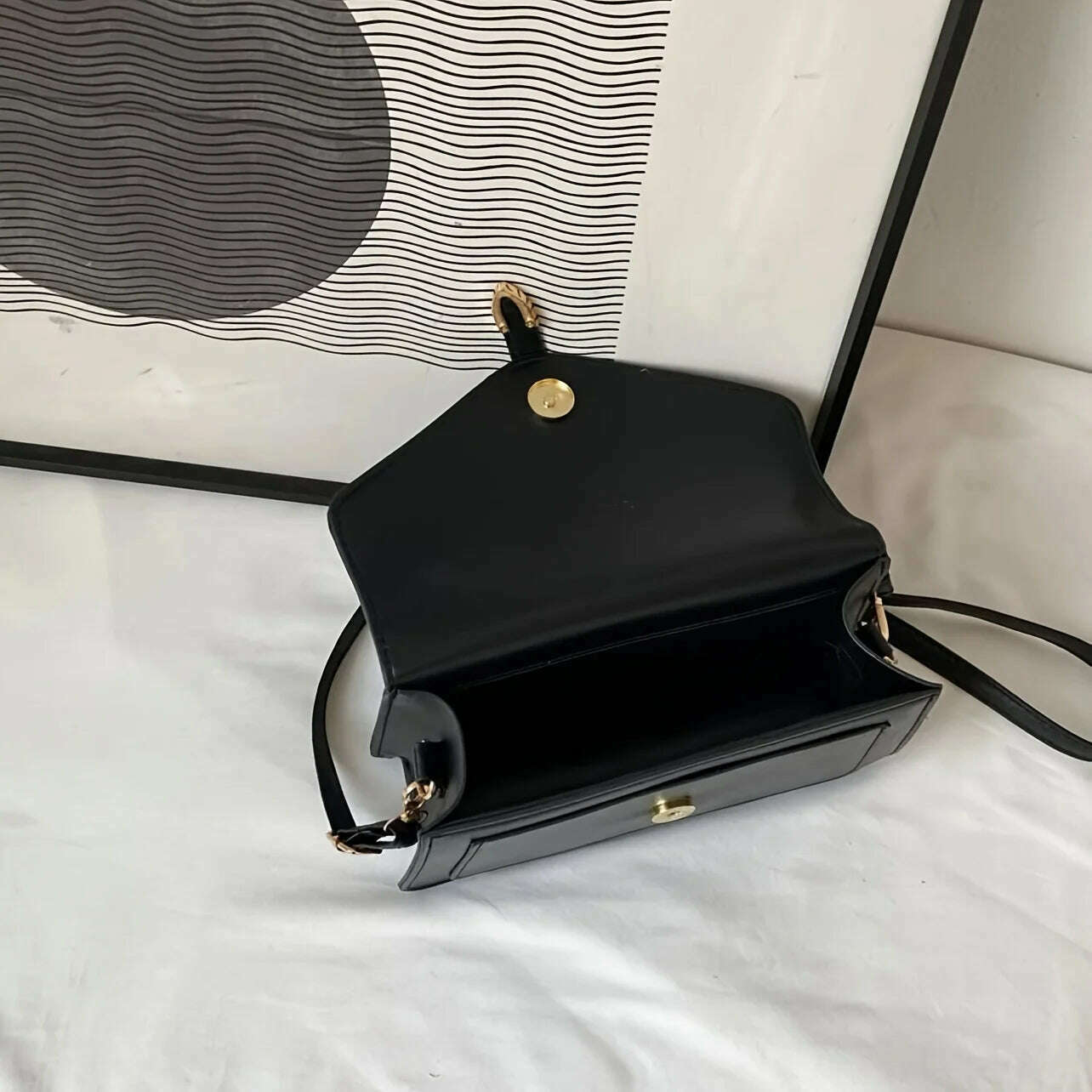 Minimalist Crossbody Bag with Top Handle - Simple & Chic