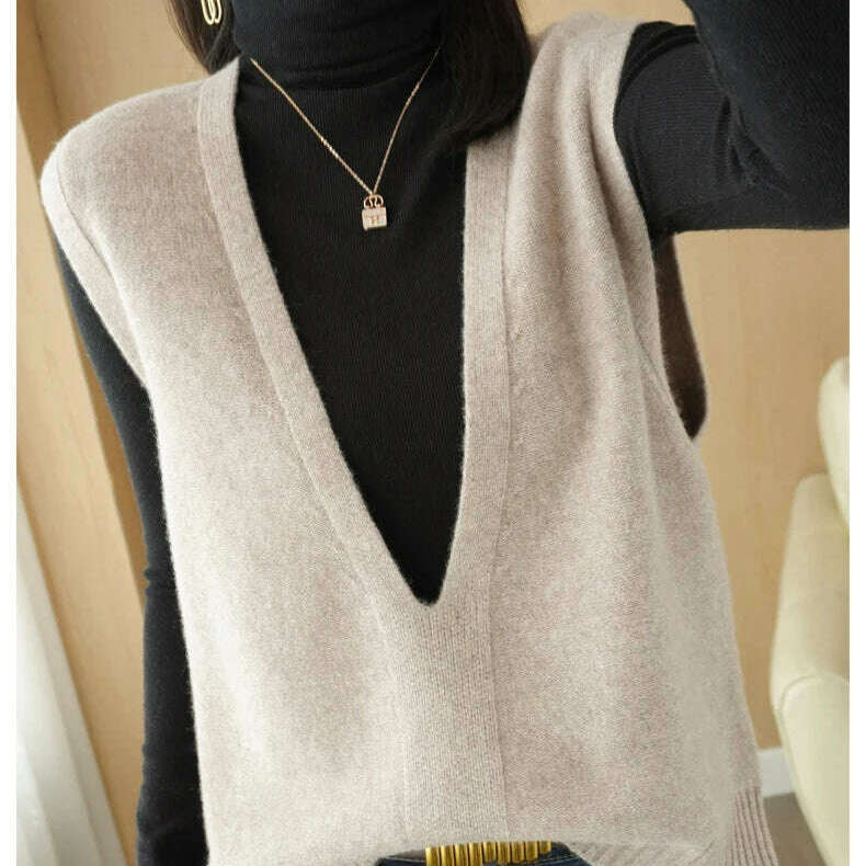 Autumn Knit V-Neck Vest – Loose, Solid, Stylish Layering - D&M Boutique