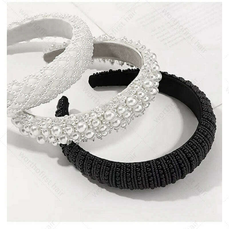 Hair Hoop with ABS Pearl Decoration for Women.