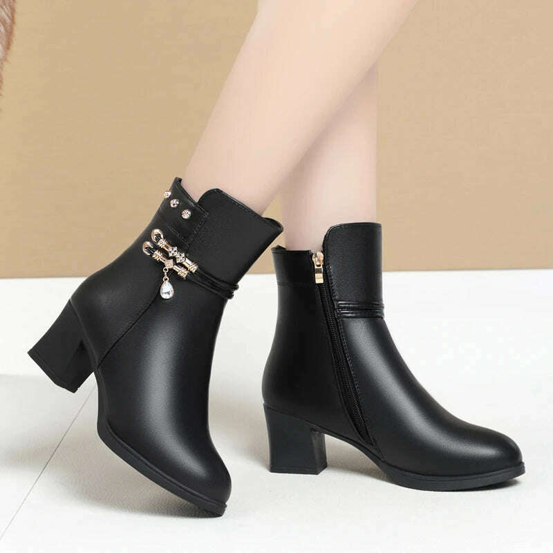 ZLMIAO SHZHANG Women’s Soft Leather Ankle Boots