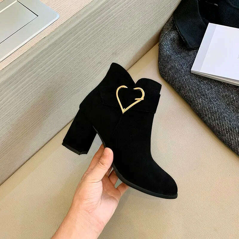 Women's Chunky Heeled Ankle Boots – Side Zipper