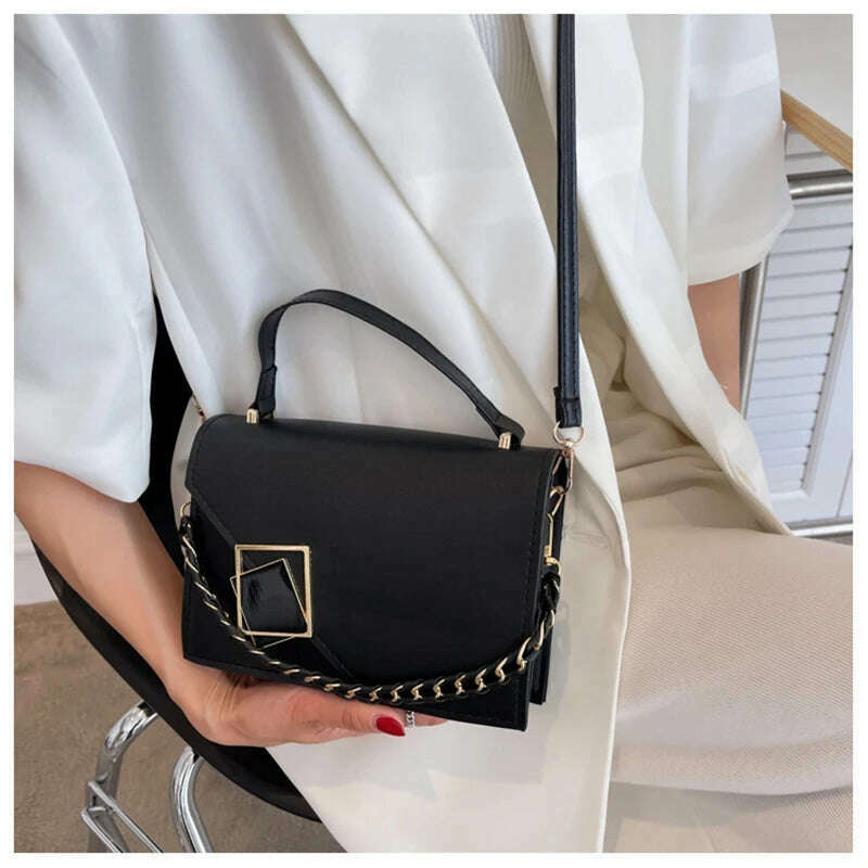 Luxury Designer Women's Retro Armpit Shoulder Bag