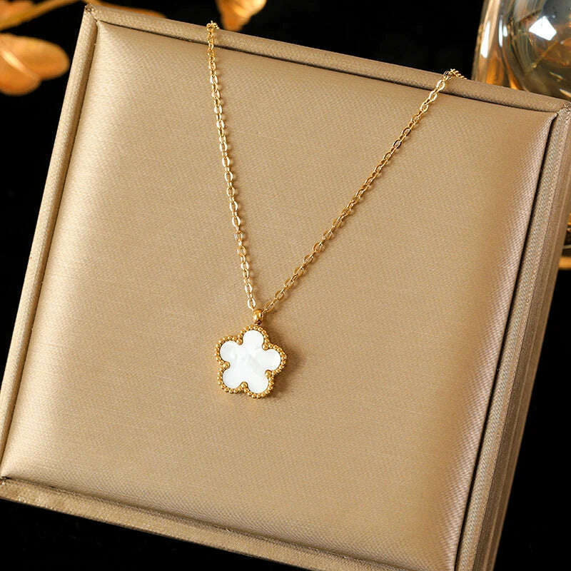 EILIECK 316L Stainless Steel Black Five Leaf Clover Pendant Necklace For Women Fashion New Party Gift Neck Chain Jewelry Collar