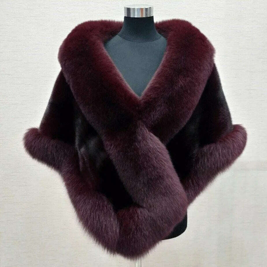Elegant Faux Fur Bridal Wrap – Perfect for Winter Weddings