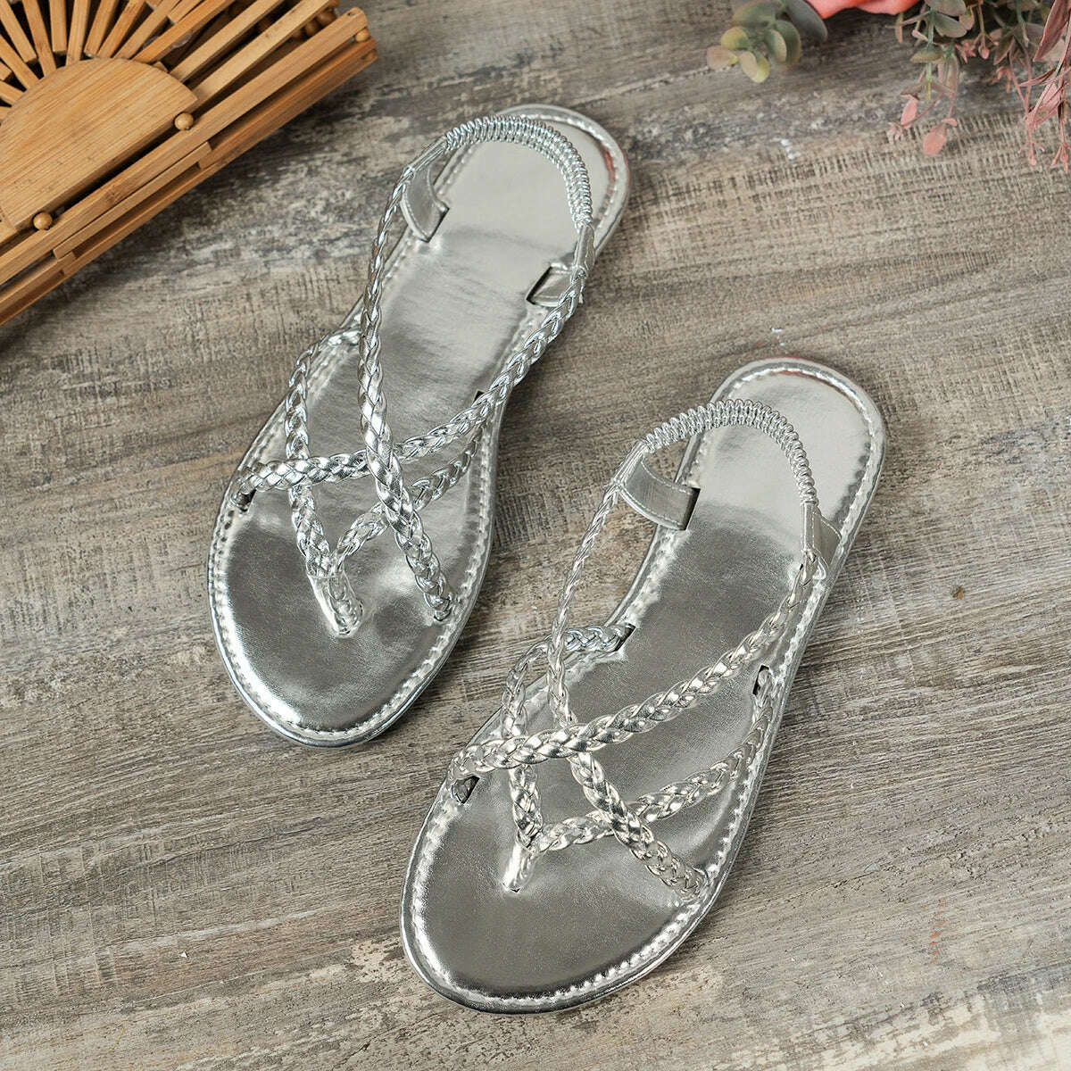 2024 Women’s Woven Hollow Sandals - Casual Beach Flats