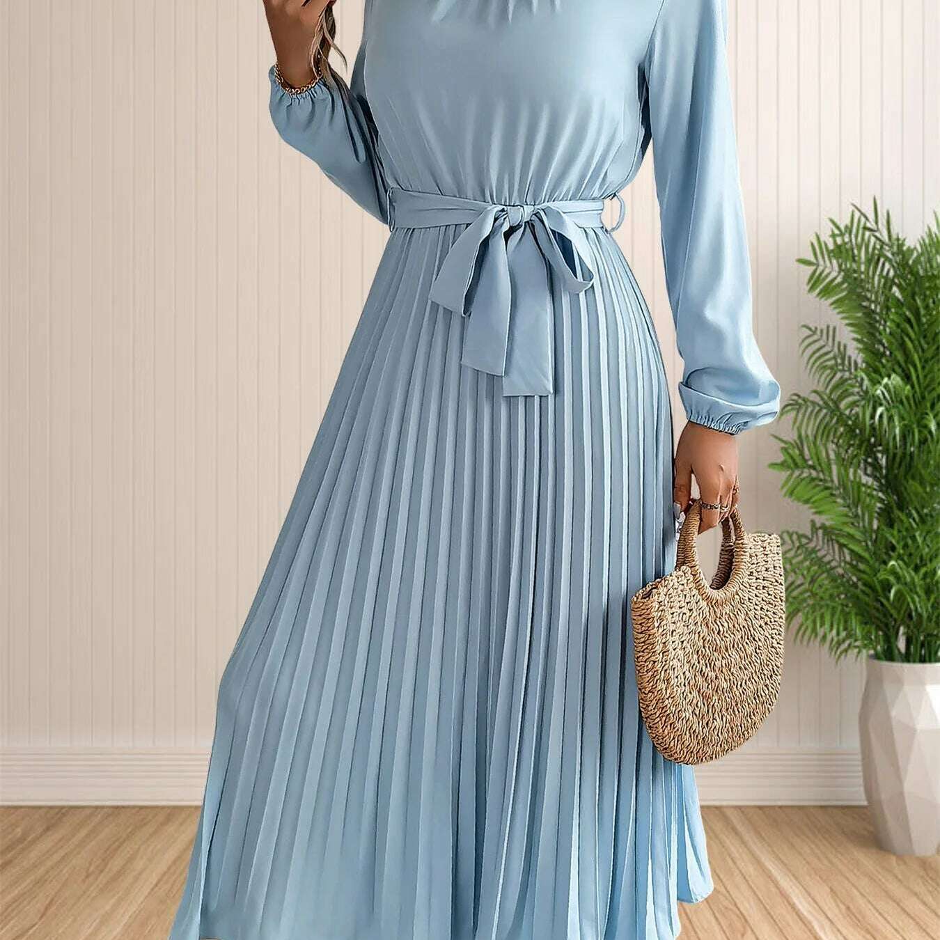 Elegant Pleated Lace-Up Long Sleeve A-Line Sundress