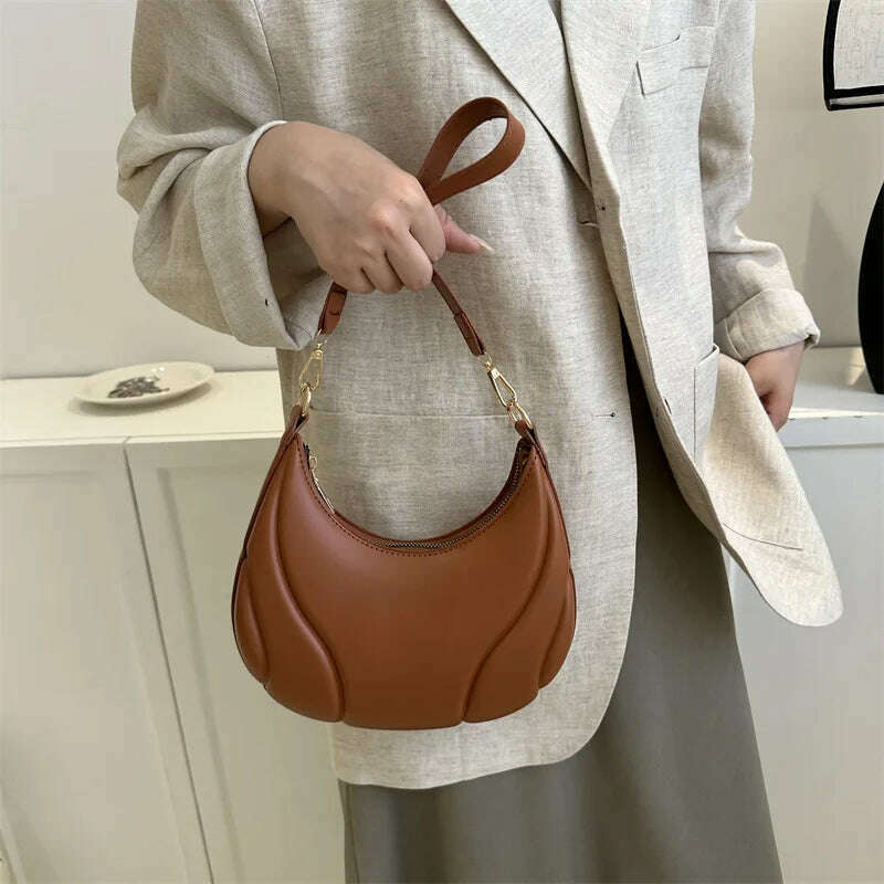 Retro Leather Shoulder Bags - Simple & Stylish Design
