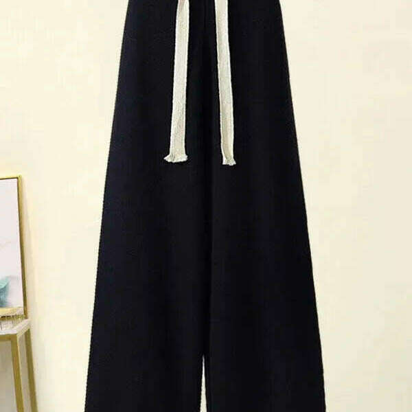 Winter Knitwear Set: Turtleneck Sweater & Wide-Leg Pants - D&M Boutique