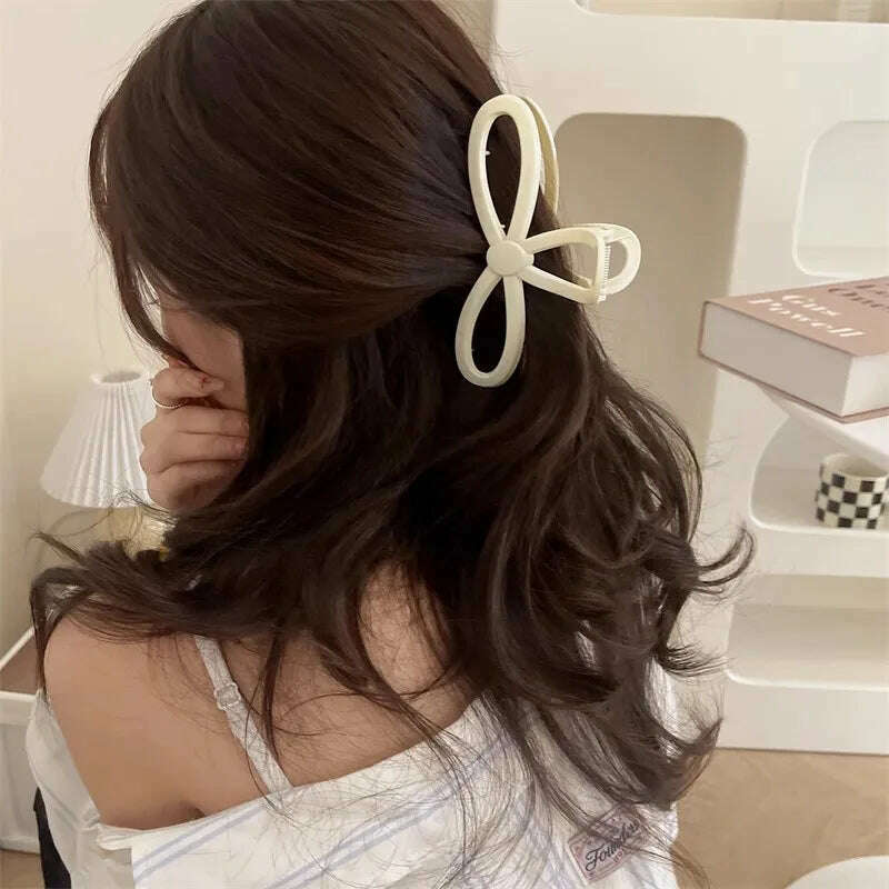 Oversize Crab Hair Claws Clips