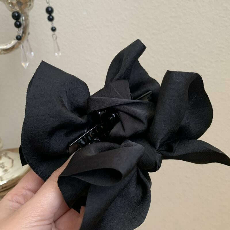 Large Fabric Bow Grasping Clip