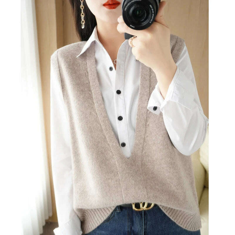 Autumn Knit V-Neck Vest – Loose, Solid, Stylish Layering - D&M Boutique
