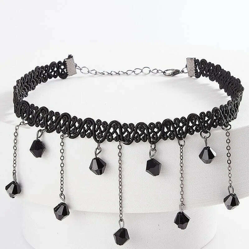 Short Black Crystal Pendant Necklace for Women Tassel Woven Lace Choker Sexy Pretty Neck Braided Band Necklace Adornment Necklac