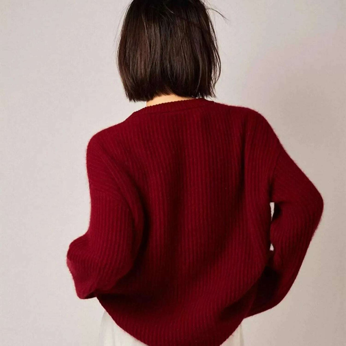 100% Cashmere Turtleneck Sweater – Loose Long Sleeve - D&M Boutique