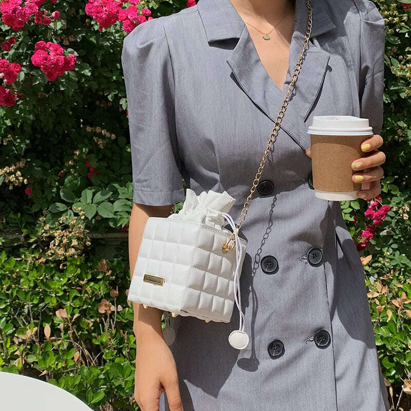 Trendy Checker Drawstring Crossbody Bag with Chain Strap